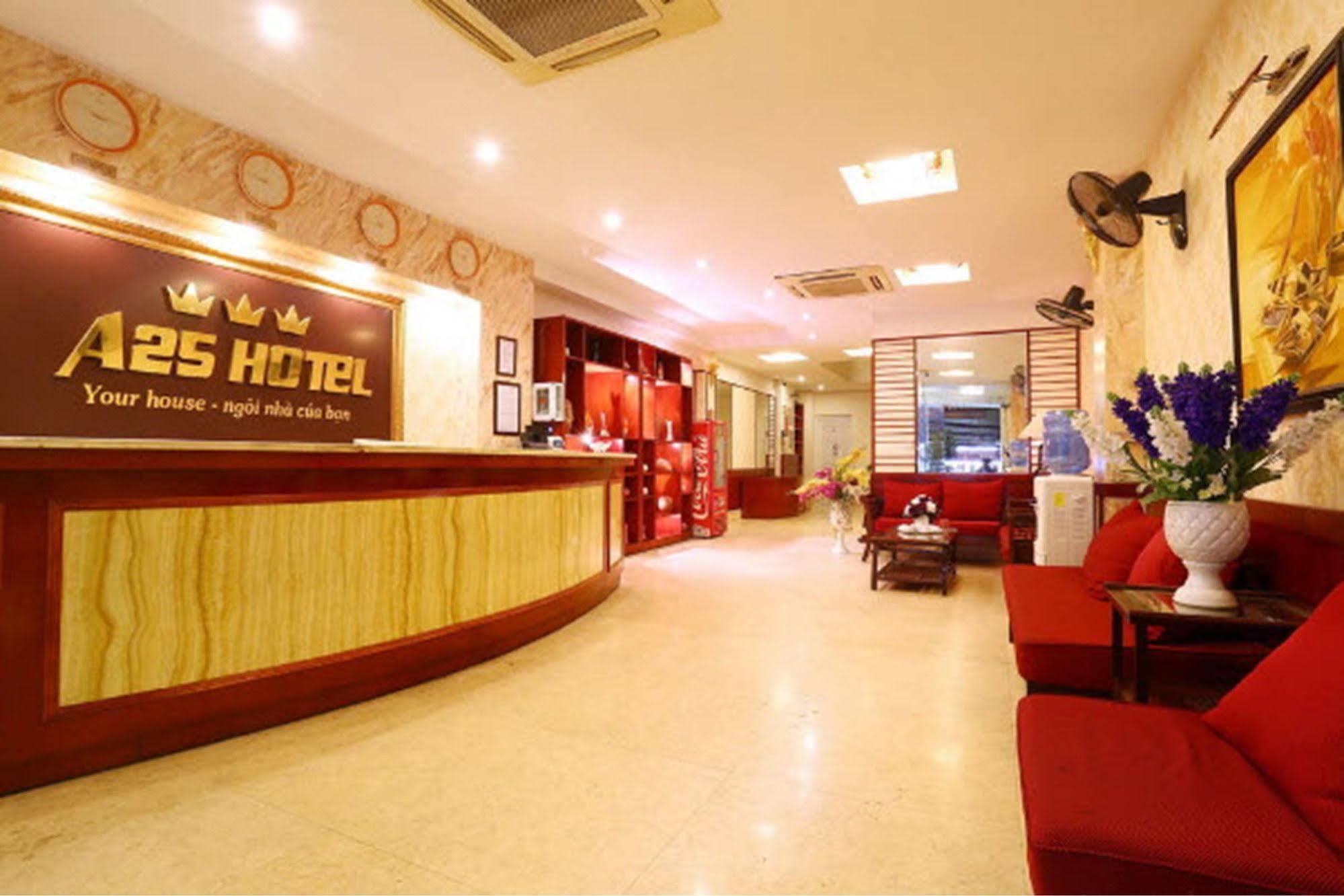 A25 Hotel - 46 Chau Long Ханой Екстер'єр фото